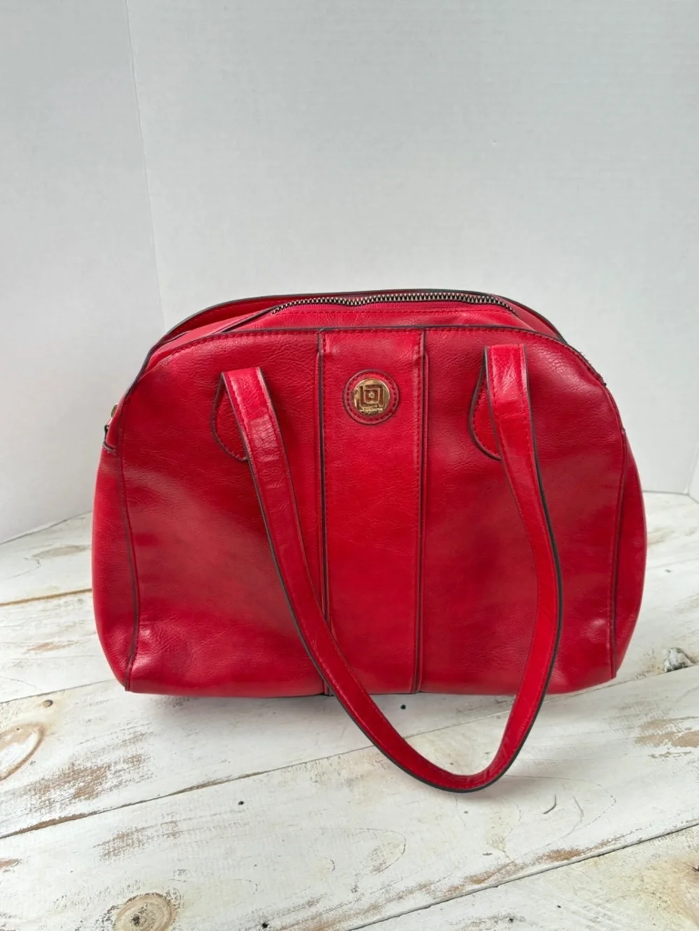 Liz Claiborne lipstick red vintage satchel shoulder bag purse vegan leather EUC